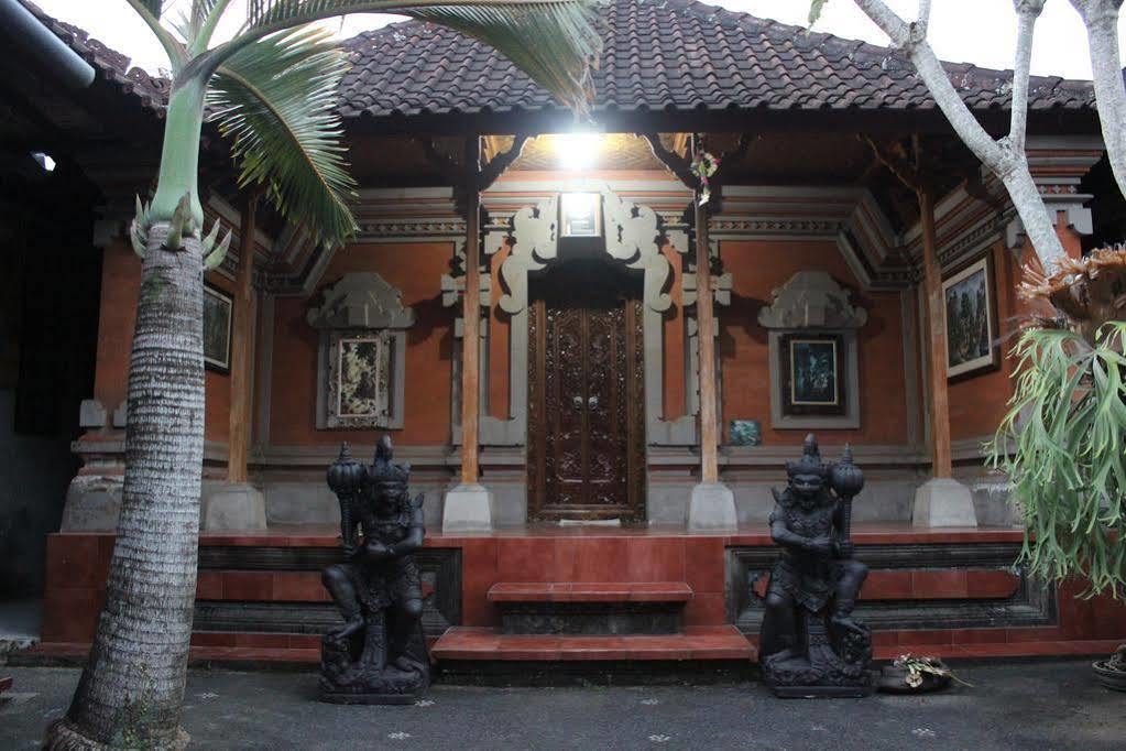 Tagel Karsa House Hotel Ubud  Ngoại thất bức ảnh